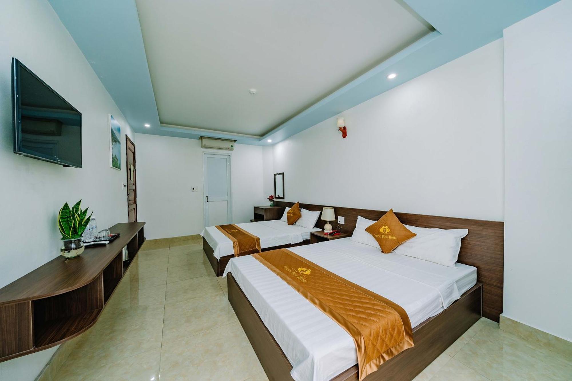 Phuong Dong Hotel Dong Khe Sau Esterno foto